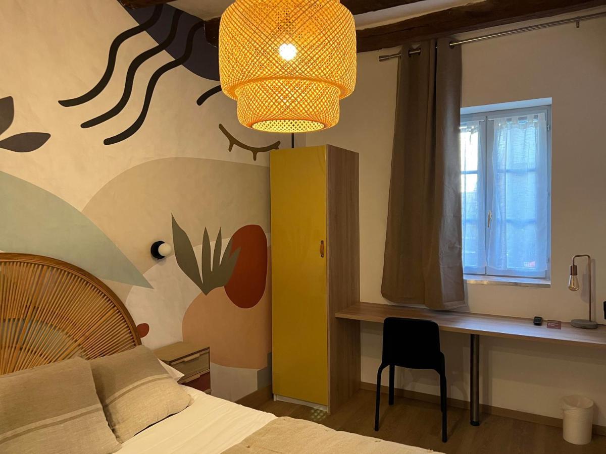 Hotel Le Blason アンボワーズ エクステリア 写真