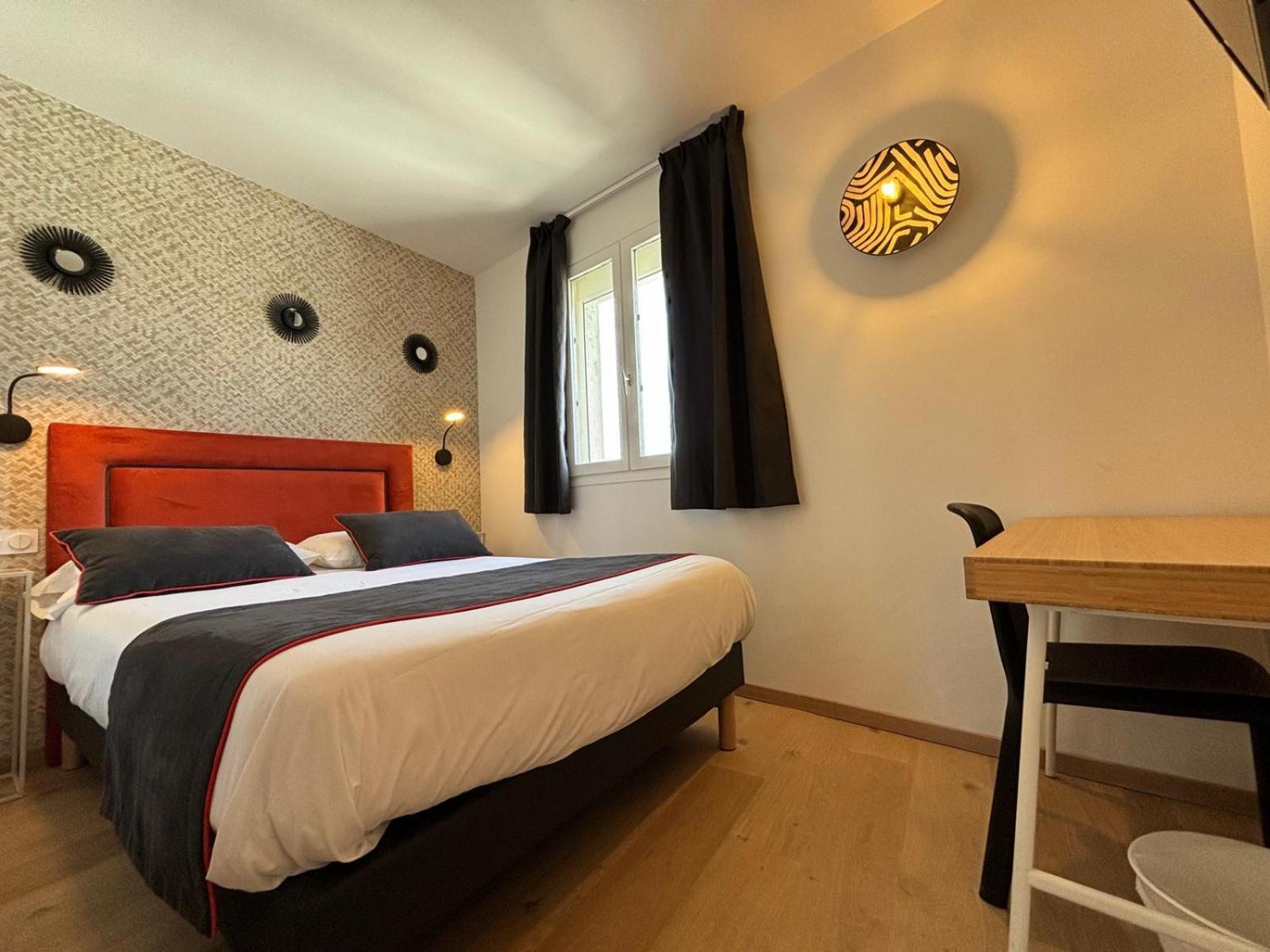 Hotel Le Blason アンボワーズ エクステリア 写真