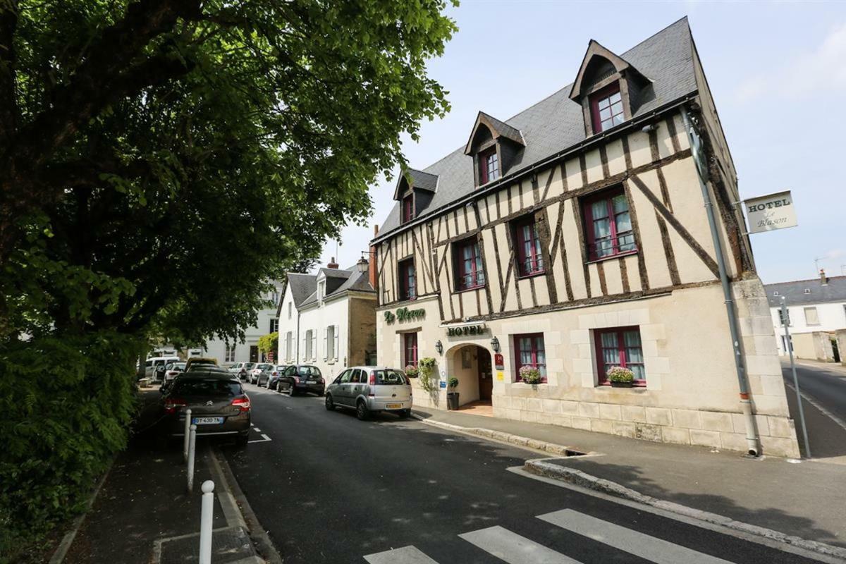 Hotel Le Blason アンボワーズ エクステリア 写真