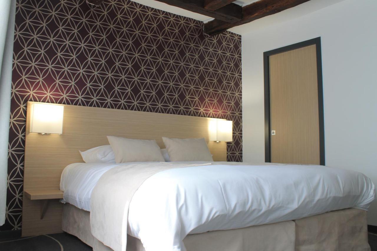 Hotel Le Blason アンボワーズ エクステリア 写真