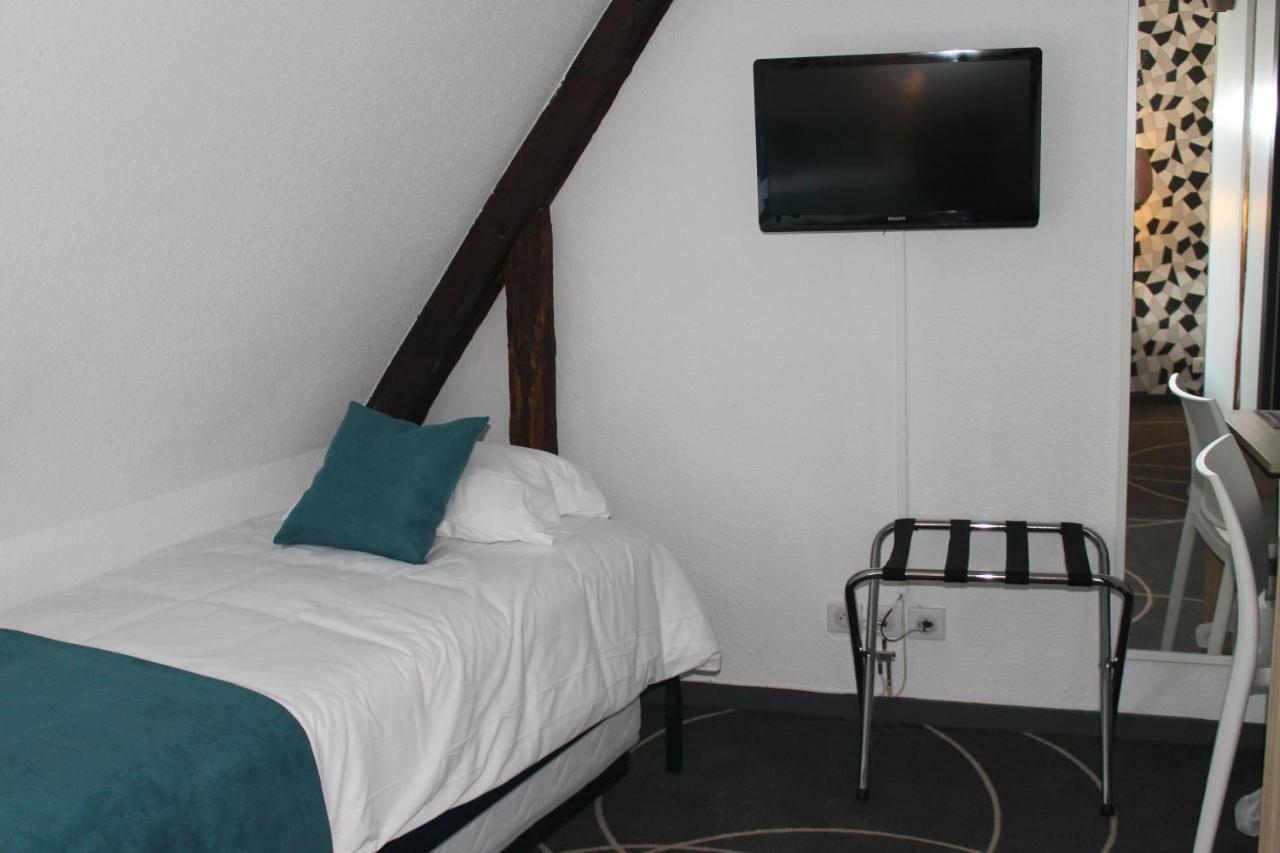 Hotel Le Blason アンボワーズ エクステリア 写真