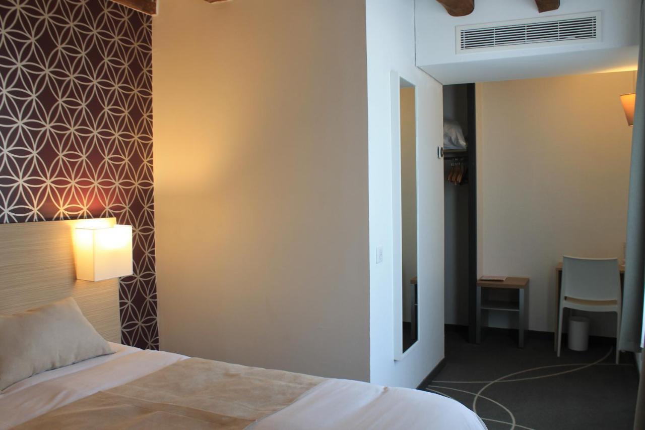 Hotel Le Blason アンボワーズ エクステリア 写真
