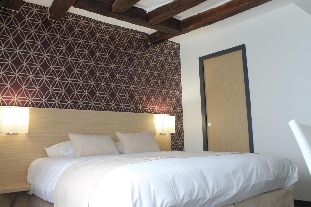 Hotel Le Blason アンボワーズ エクステリア 写真