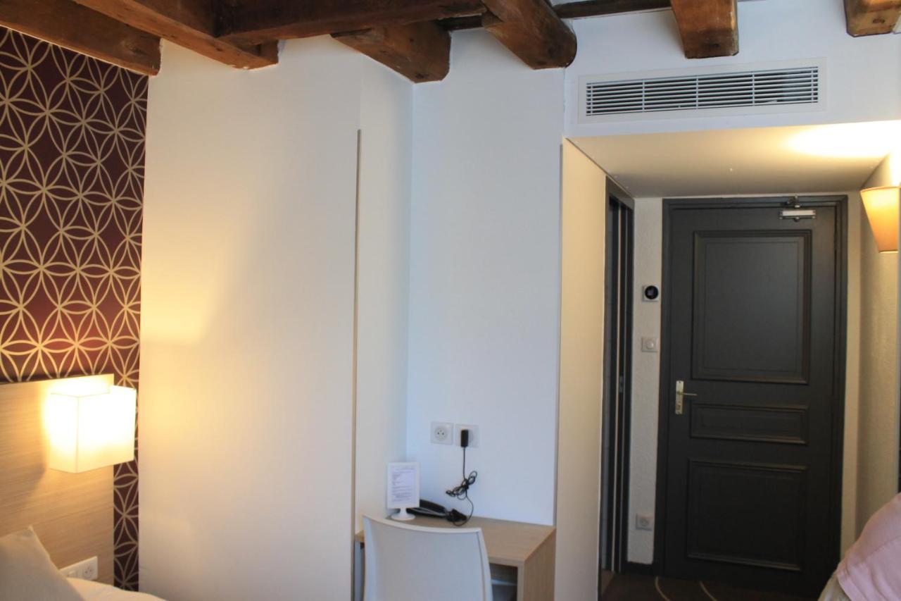Hotel Le Blason アンボワーズ エクステリア 写真